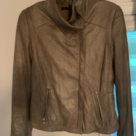 Ellie Tahari light grey 100% leather jacket size Small - Picture 8 of 9